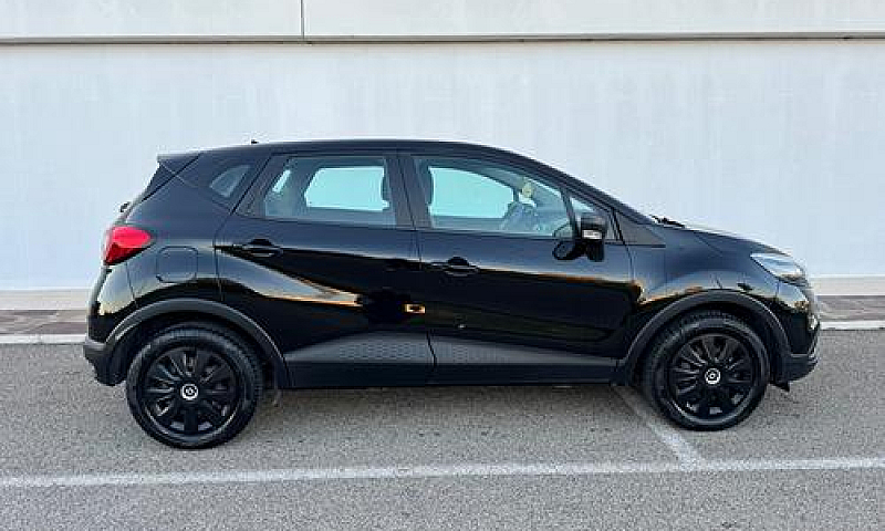Renault Captur 0.9 T...
