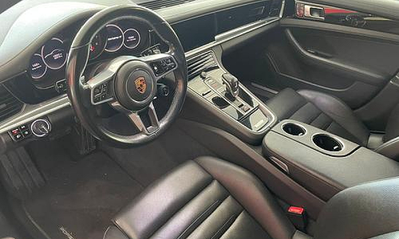Porsche Panamera 3.0...