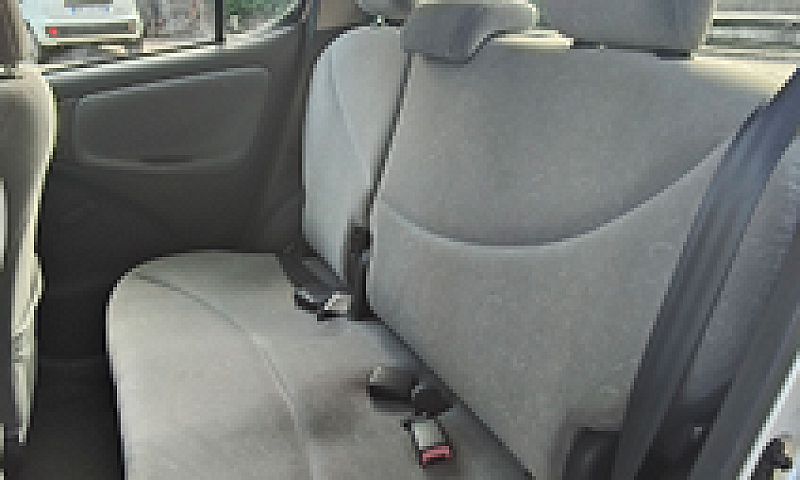 Toyota Yaris 5P. 1.0...