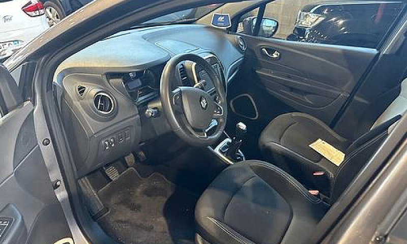 Renault Captur 1.5 D...