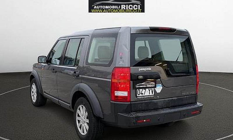Land Rover Discovery...