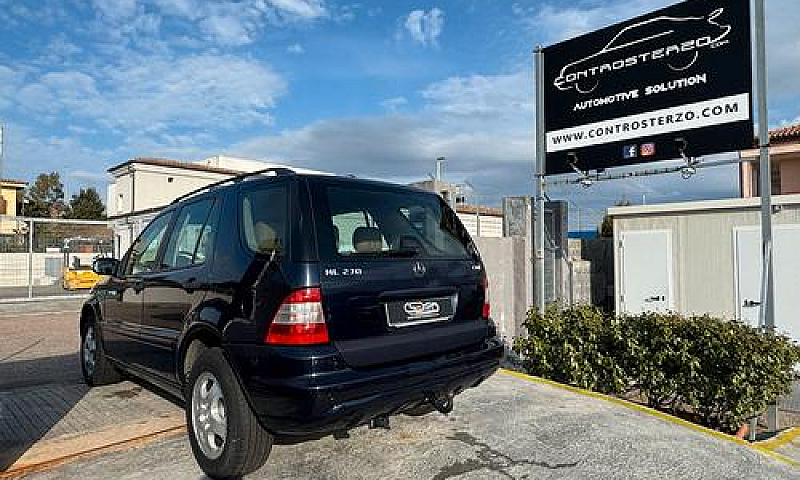 Mercedes Benz Ml - G...