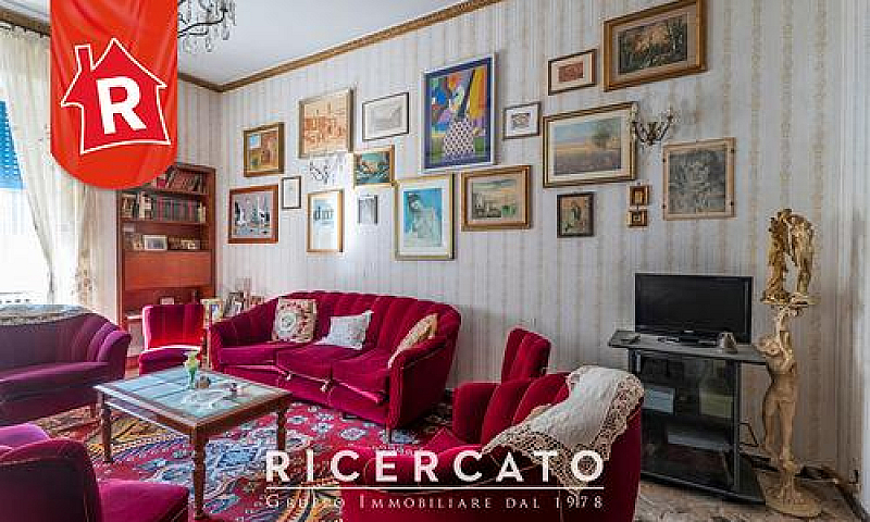 Appartamento 1°P Via...