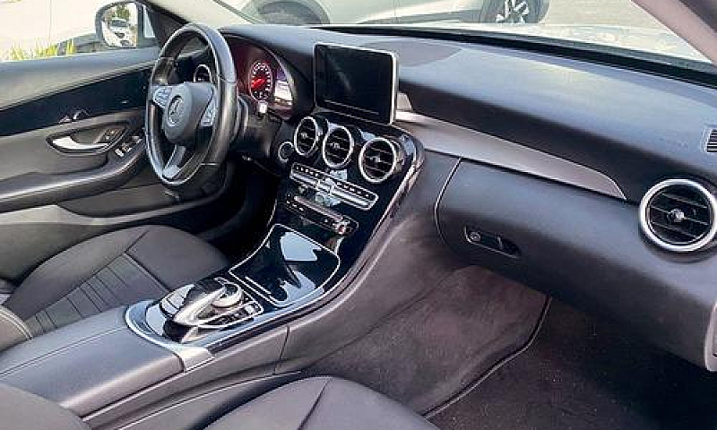 Mercedes-Benz C 200 ...