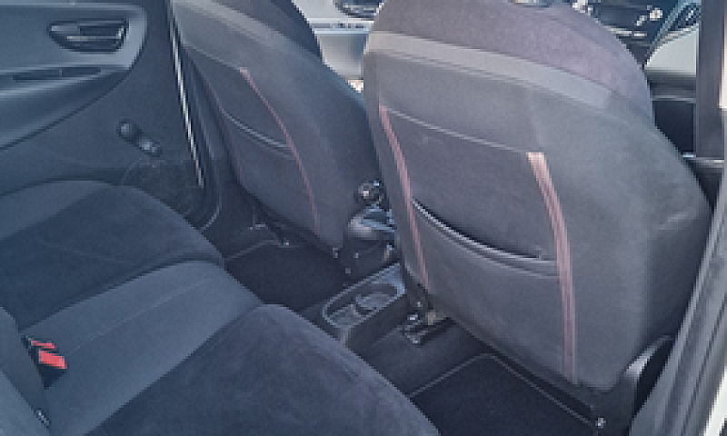 Lancia Ypsilon 1.3 M...