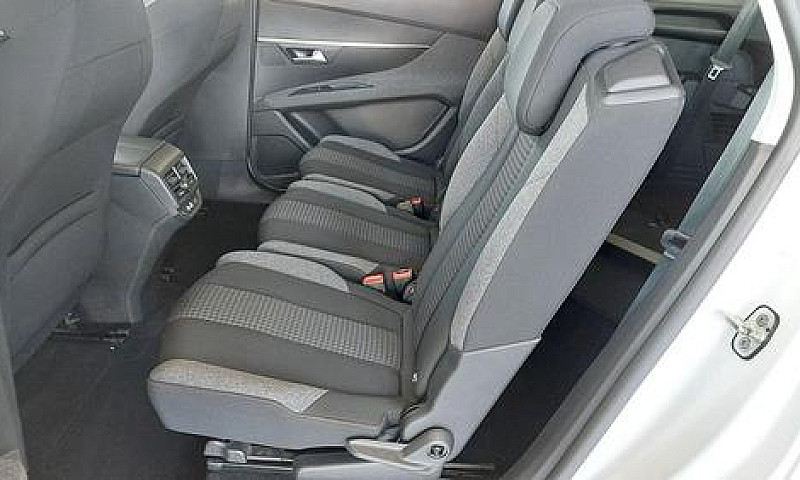 Peugeot 5008 Bluehdi...