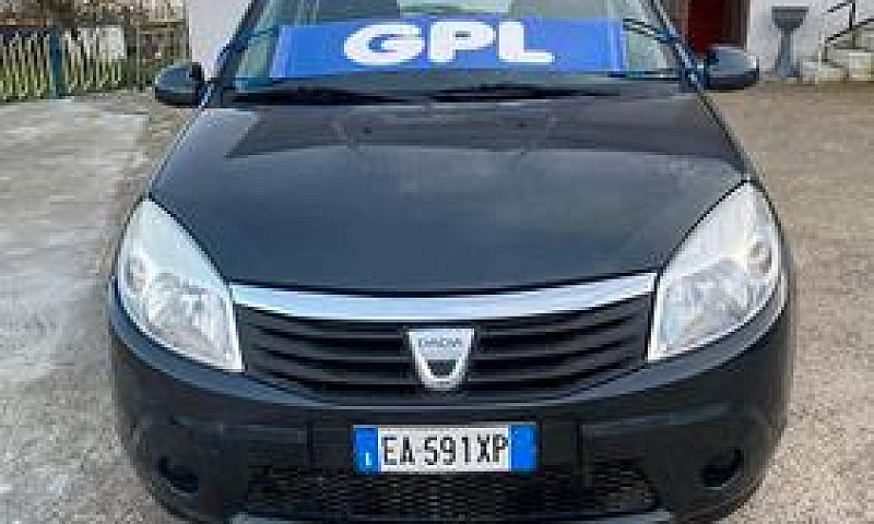 Dacia Sandero 1.4 8V...