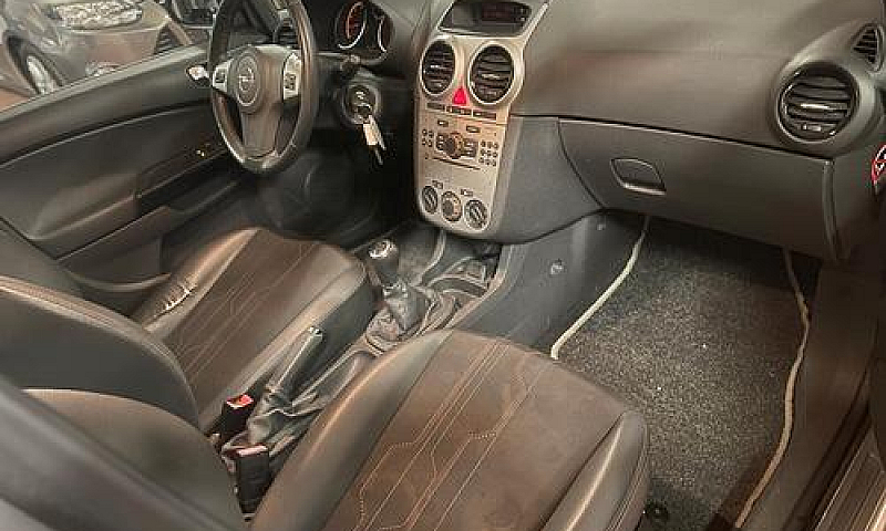 Opel Corsa 1.2 5 Por...