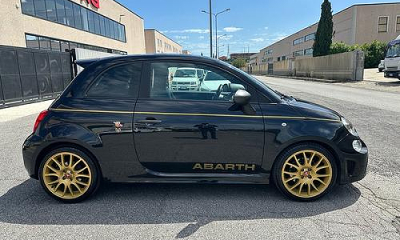 Abarth 595 1.4 Turbo...