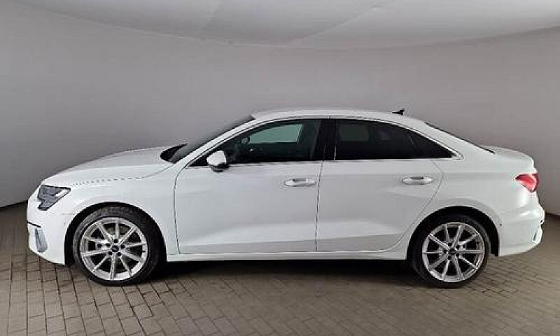 Audi A3 Berlina 2000...