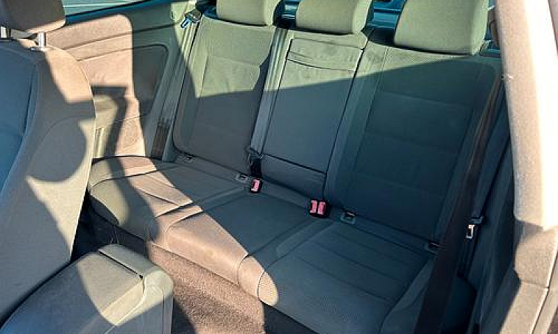 Volkswagen Golf Gpl ...