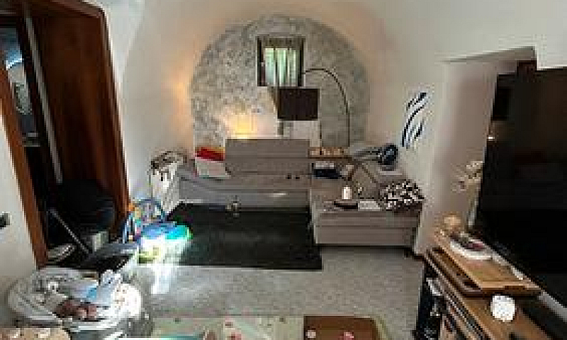 Appartamento In Coll...
