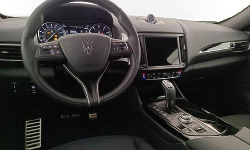 Maserati Levante 2.0...