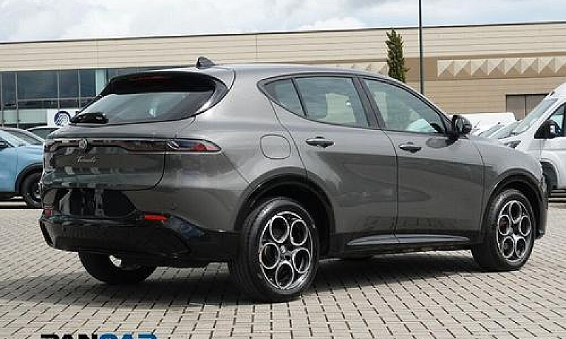 Alfa Romeo Tonale 1....