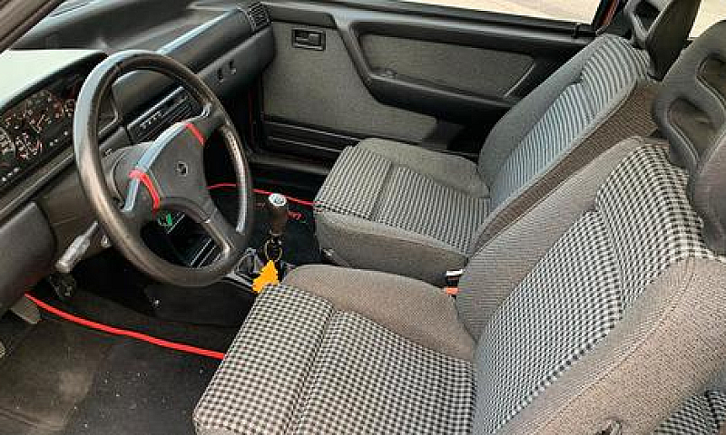Fiat Uno Turbo I.e...