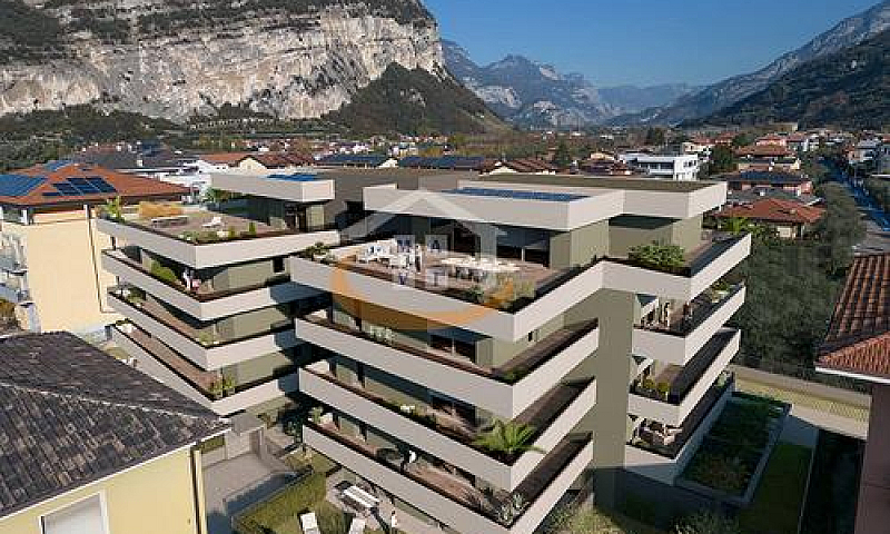 Trilocale - Nago-Tor...