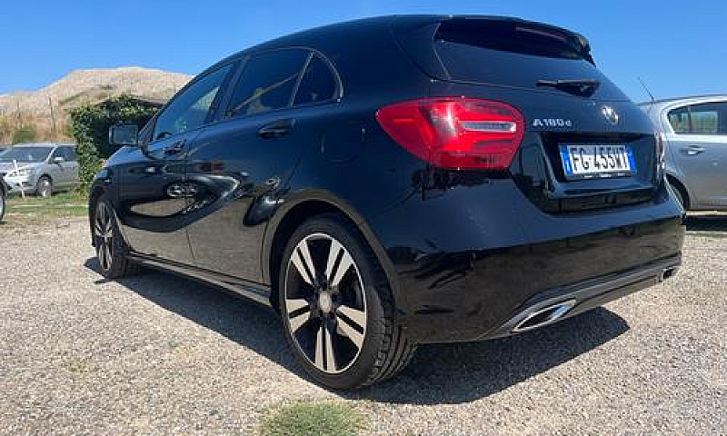 Mercedes-Benz A 180 ...