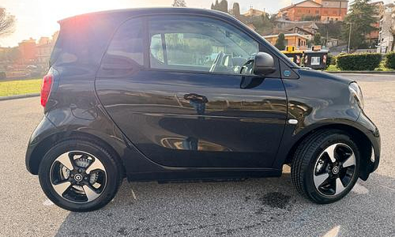 Smart Fortwo Eq Pass...