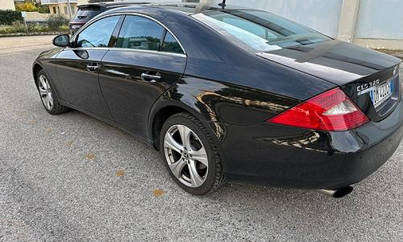 Mercedes-Benz Cls 32...