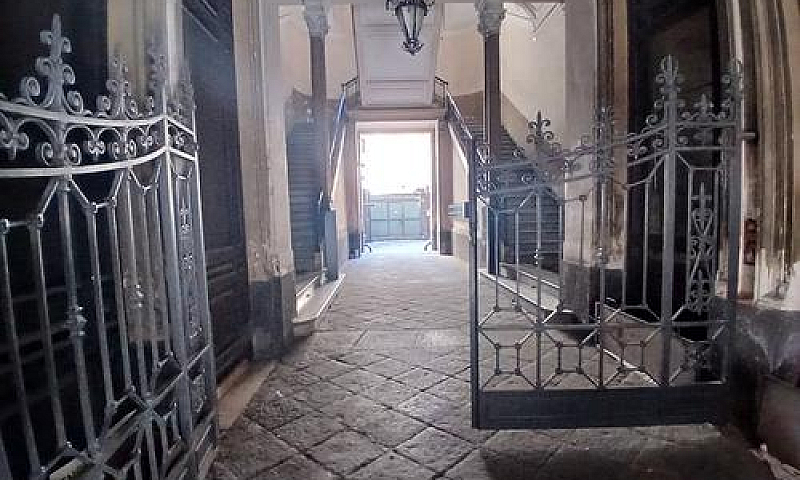 220 Mq In Palazzo No...