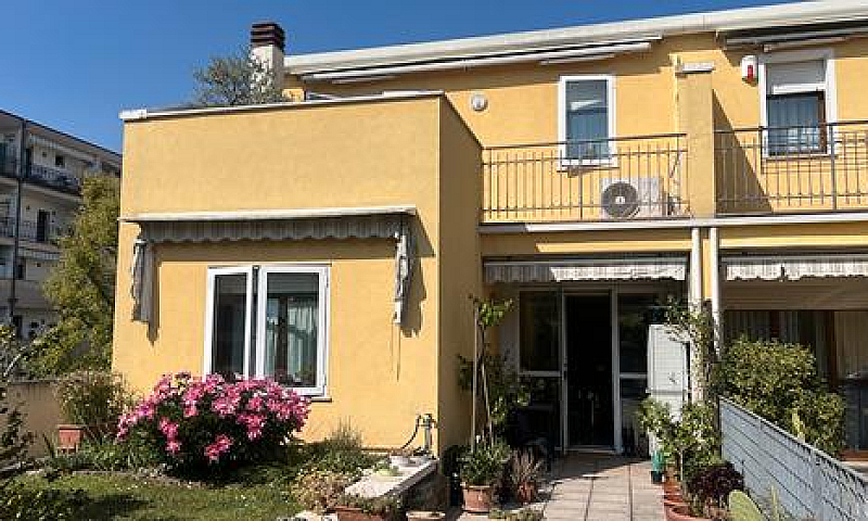 Appartamento In Dupl...