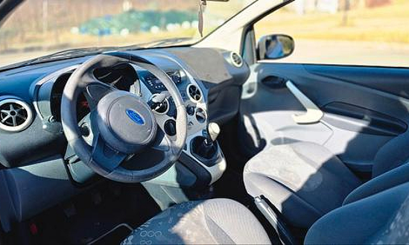 Ford Ka 1.2 Gpl Tita...
