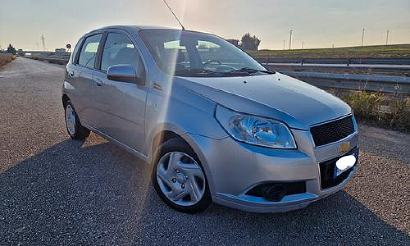 Chevrolet Aveo 1.2 5...
