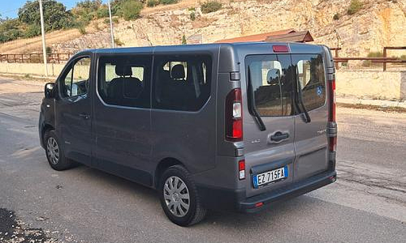 Renault Trafic T27 1...