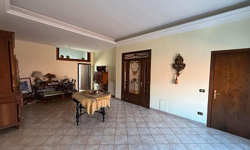 Duplex Di 140 Mq, 5 ...