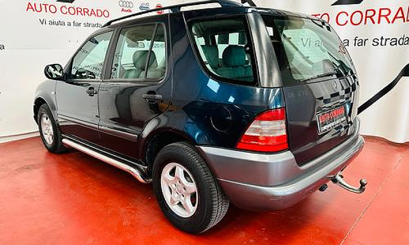 Mercedes-Benz Ml 270...