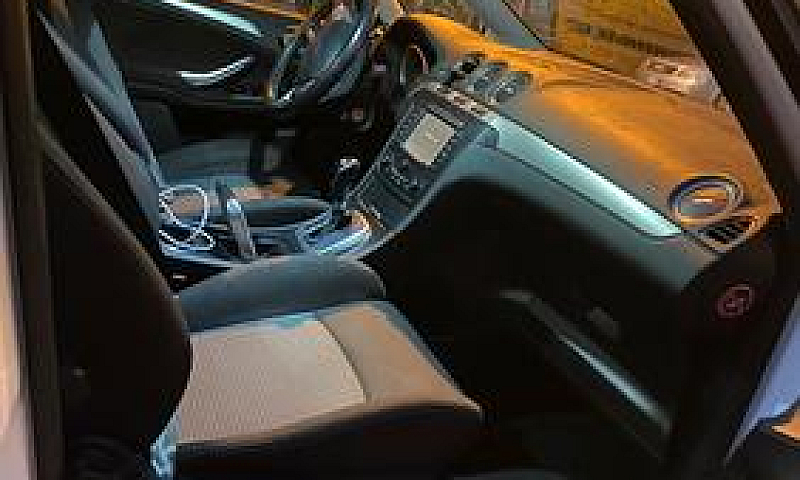 Auto 7 Posti...