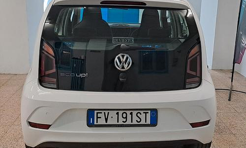 Volkswagen Up! 1.0 5...