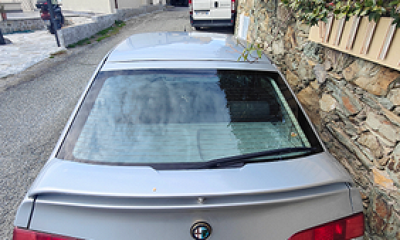 Alfa Romeo 146...