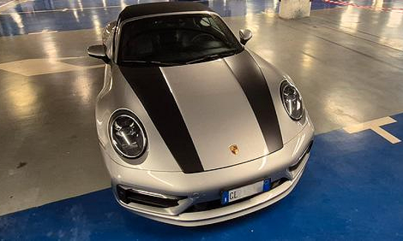 Porsche 992 4S Cabri...