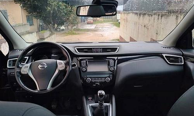 Nissan Qashqai 1.5 D...