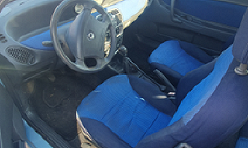 Lancia Y Elefantino ...