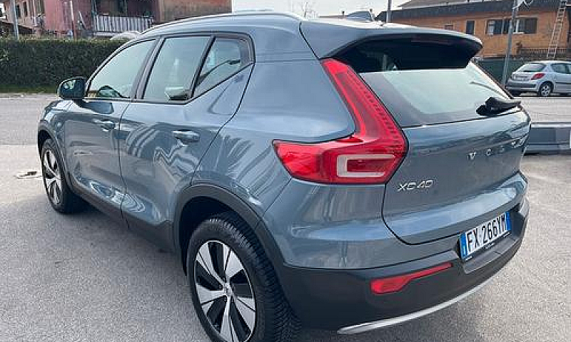 Volvo Xc40 2.0 D3 Mo...