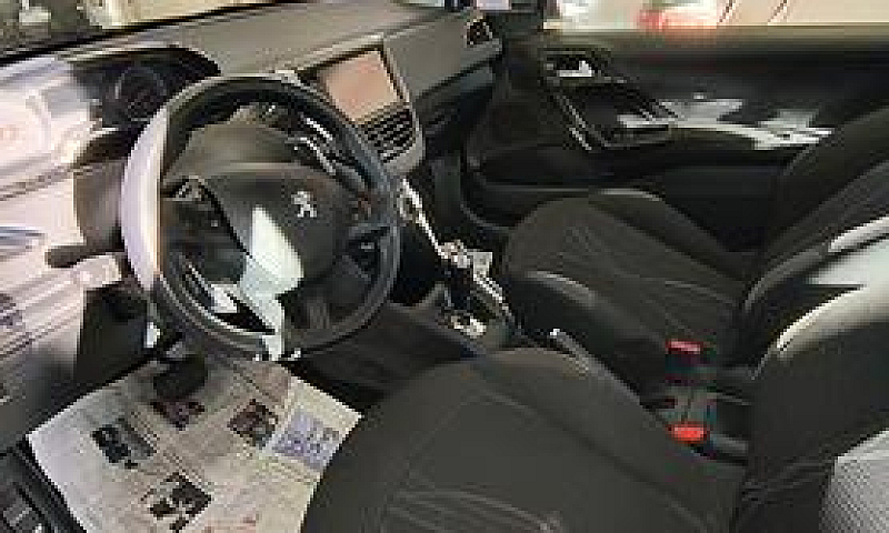 Peugeot 208 - 2014...