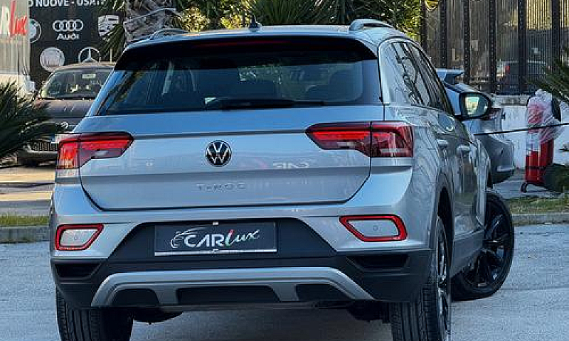 Volkswagen T-Roc 2.0...
