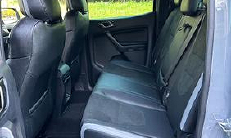 Ford Ranger Raptor R...