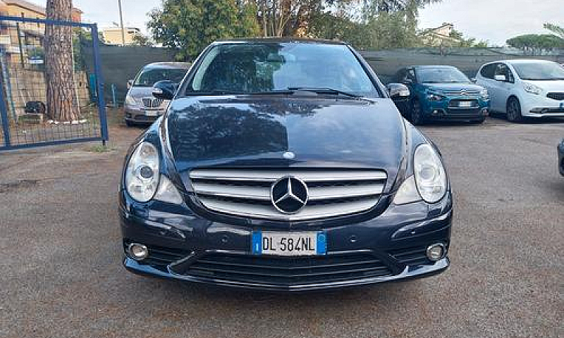 Mercedes-Benz R 320 ...