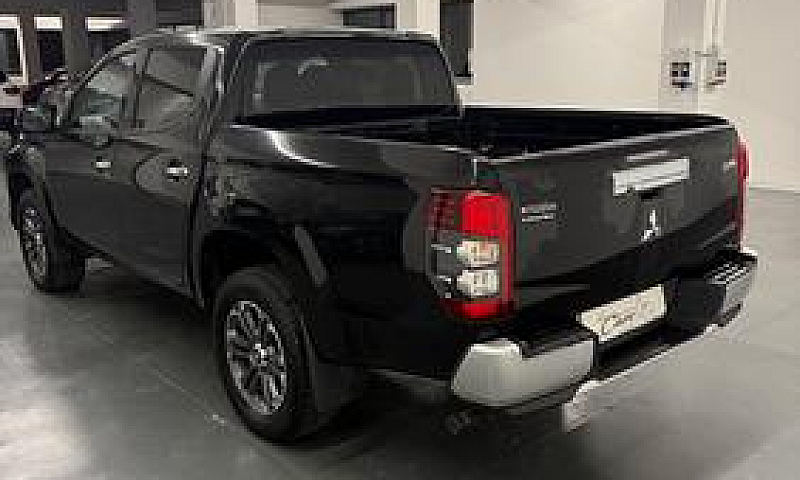 Mitsubishi L200 2.3 ...