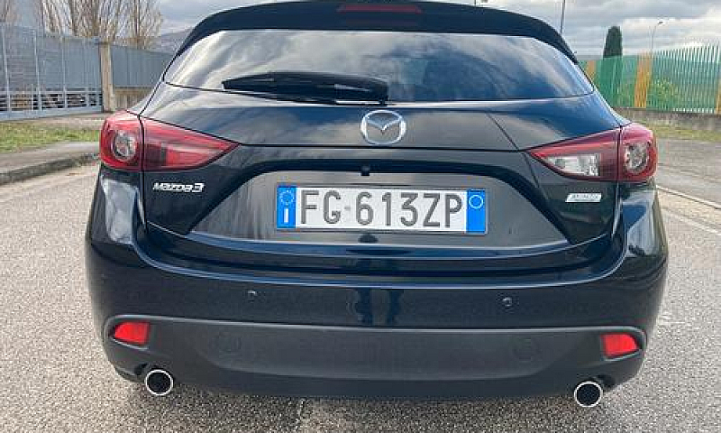 Mazda 3 2.2 Skyactiv...