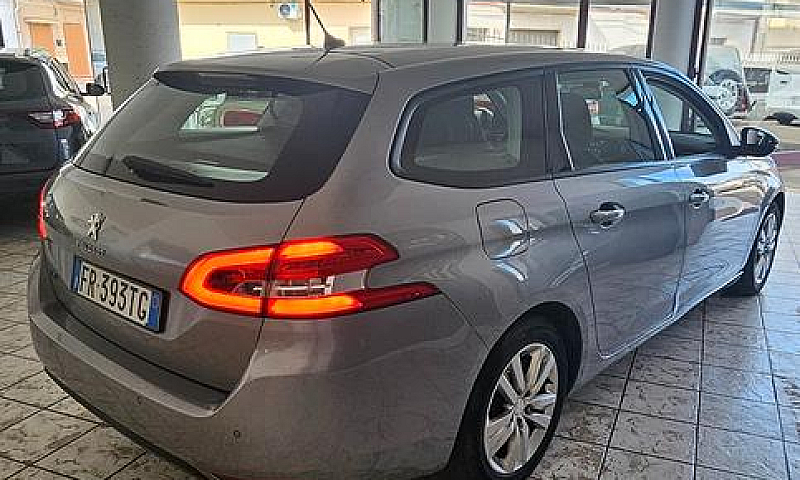 Peugeot 308 Bluehdi ...