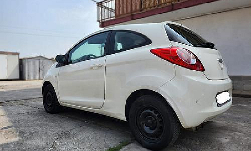 Ford Ka...