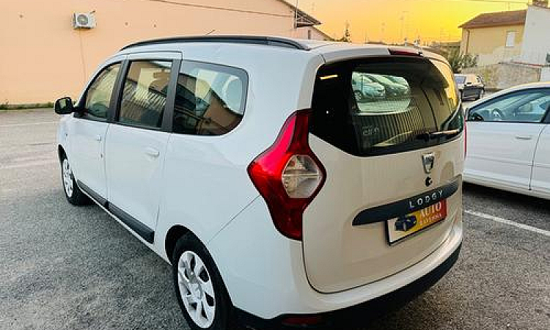 Dacia Lodgy 1.6 8V 8...