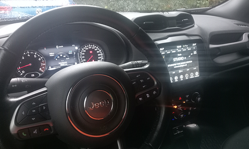 Jeep Renegade...