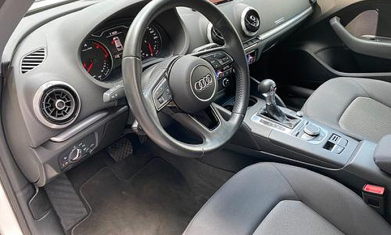 Audi A3 Spb 1.6 Tdi ...