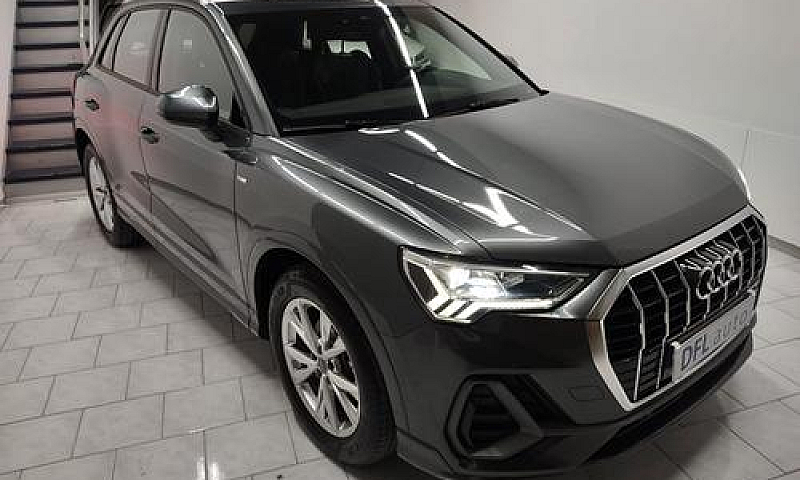 Audi Q3 35Tdi S-Line...