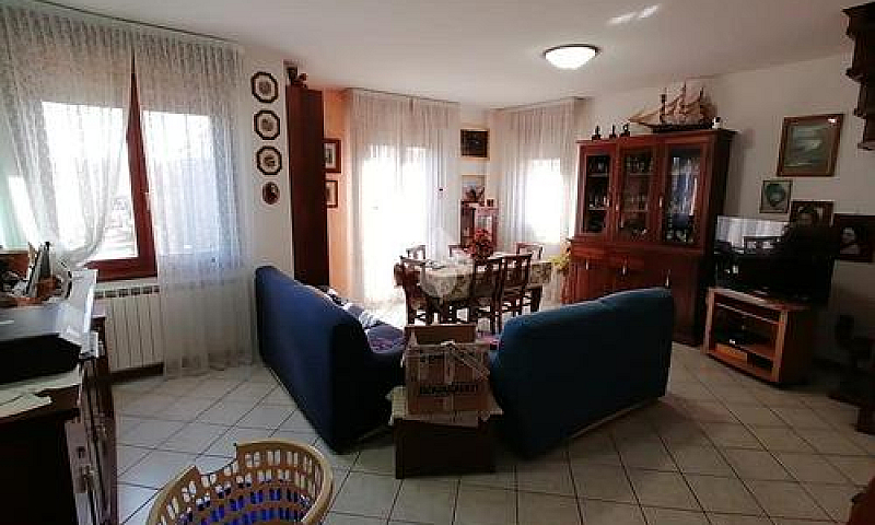 4 Locali A Valsamogg...